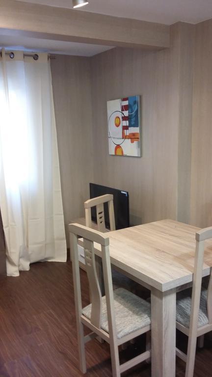 P&C Montreal Apartment Пас де ла Каса Екстериор снимка