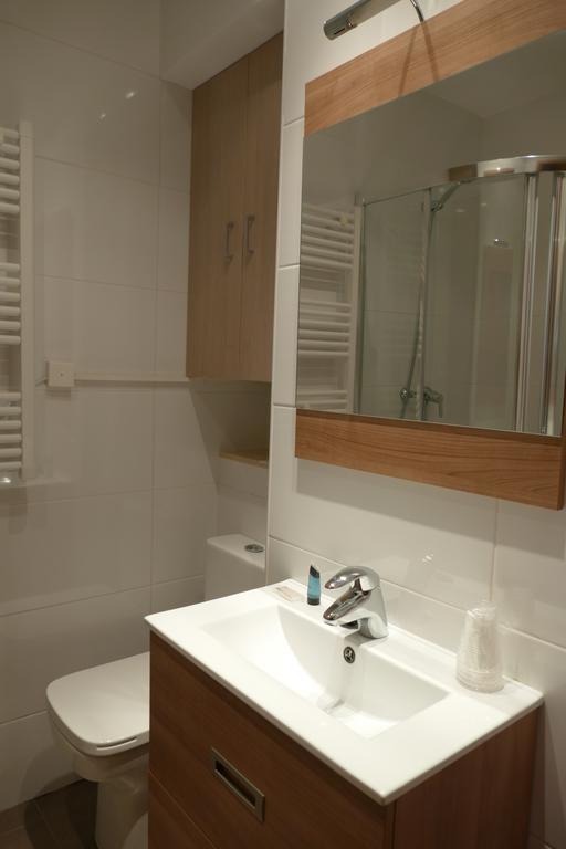 P&C Montreal Apartment Пас де ла Каса Екстериор снимка