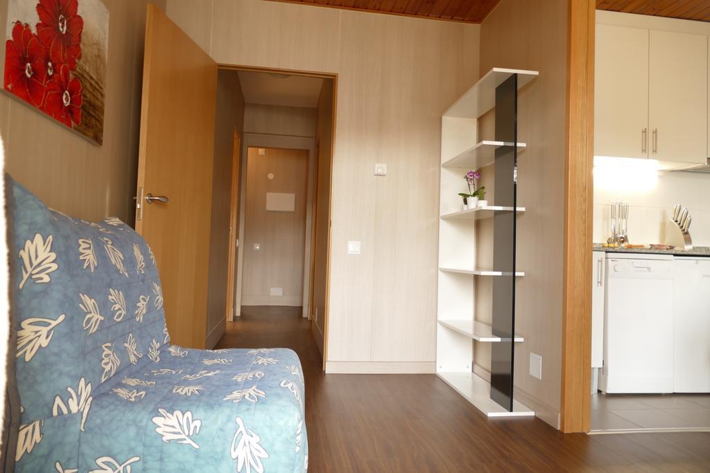 P&C Montreal Apartment Пас де ла Каса Екстериор снимка